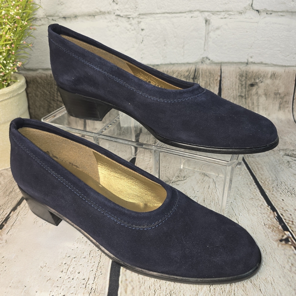 Stuart Weitzman Navy Suede Low Heel Pumps